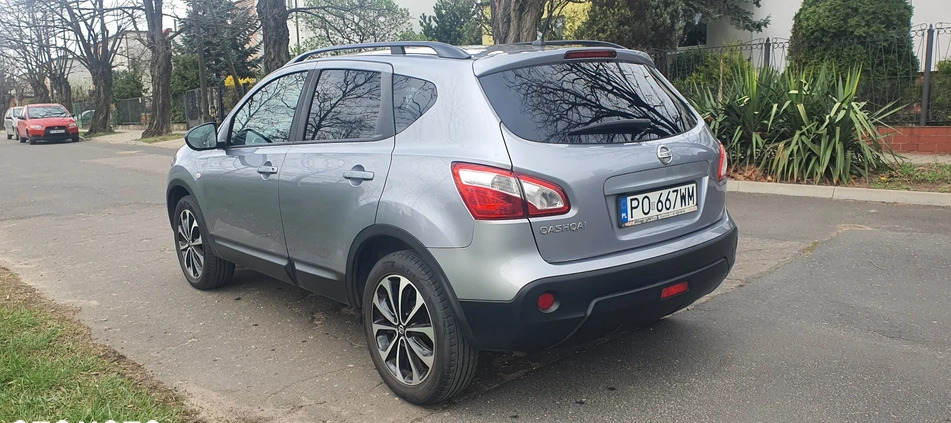 Nissan Qashqai cena 42000 przebieg: 249000, rok produkcji 2013 z Poznań małe 16